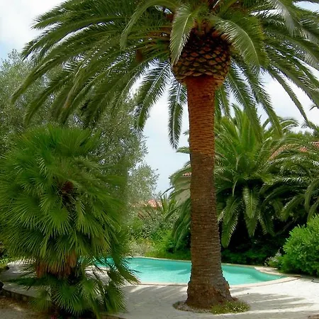 بيت ضيافة Campagne Beausoleil